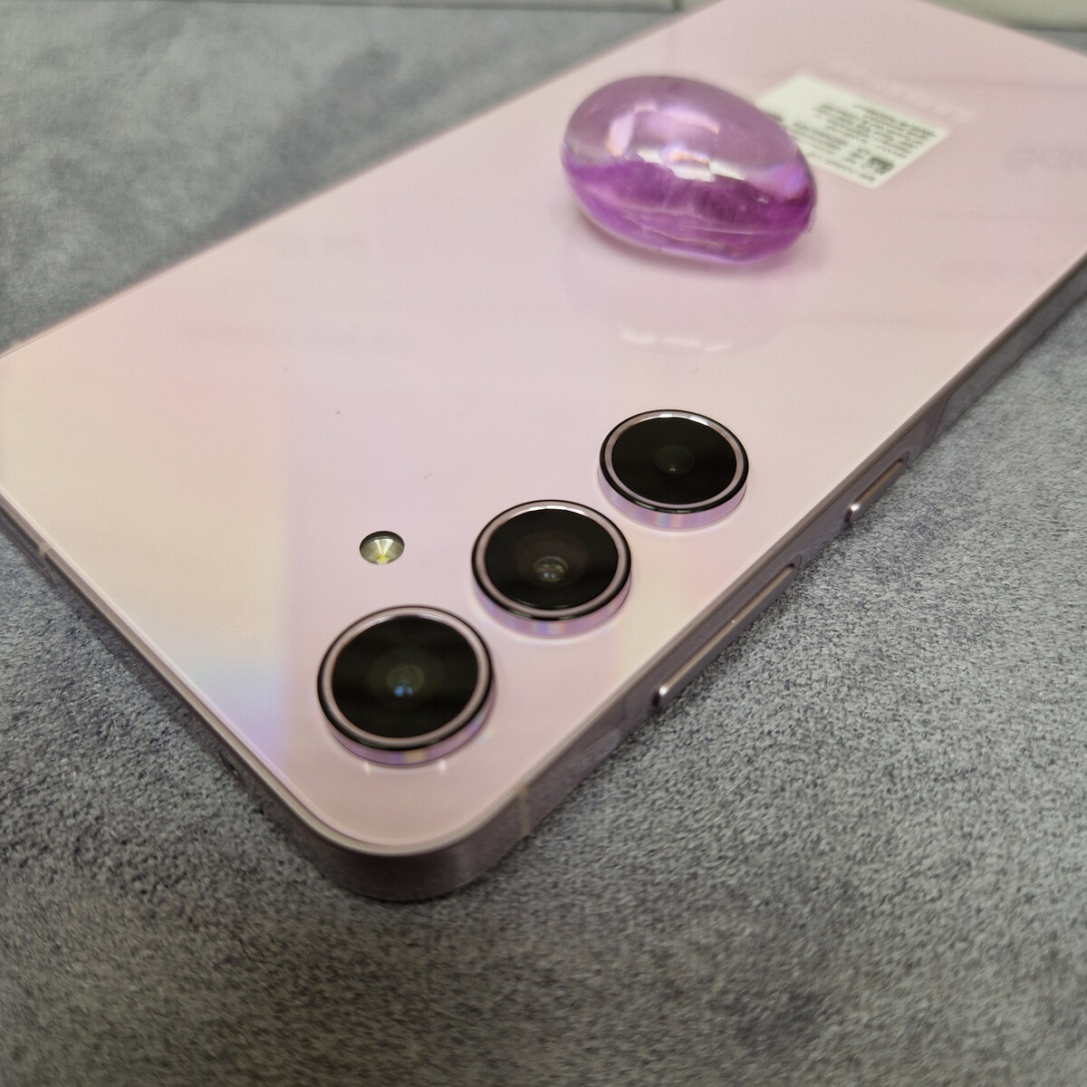 Samsung Galaxy A55 12/256Gb Awesome Lilac SM-A556ELVDXME, изображение 3