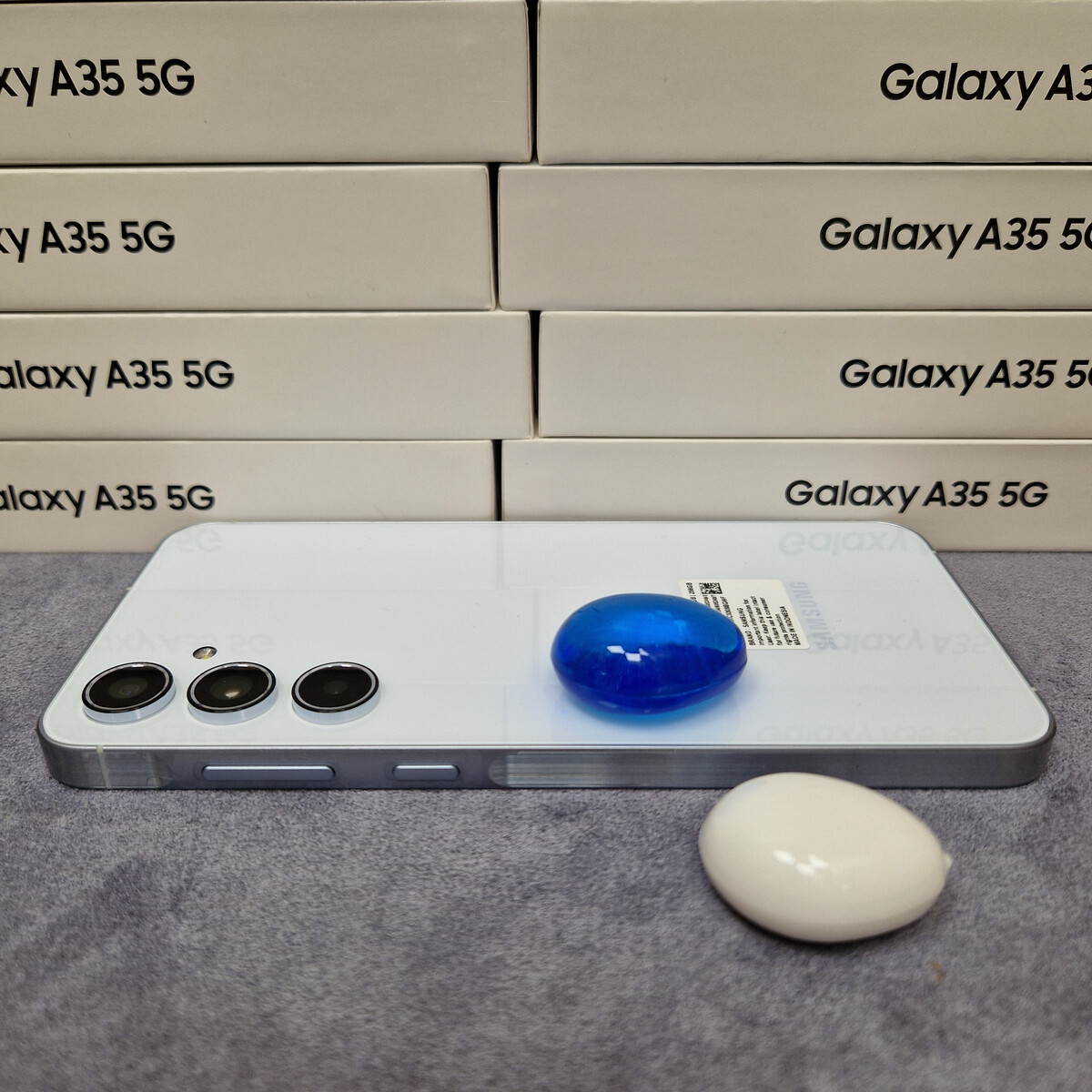 Samsung Galaxy A35 8/128Gb Awesome IceBlue SM-A356ELBDSKZ, изображение 3